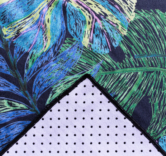 Kaleidoscope yoga towels in vibrant prints for men and women, perfect for hot yoga sessions