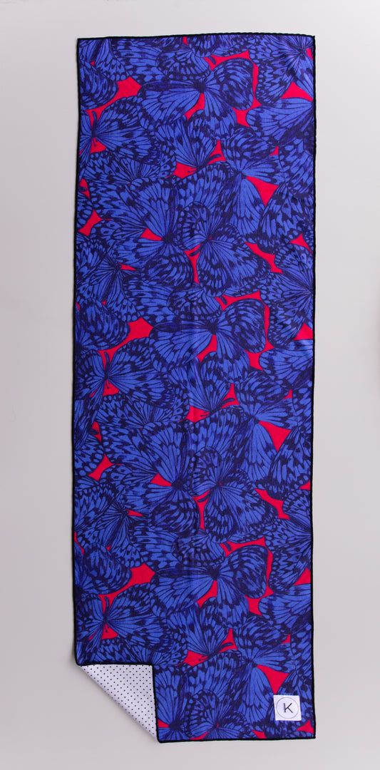 Durable and stylish kaleidoscope yoga towels for hot yoga, featuring fun and vibrant designs for all genders